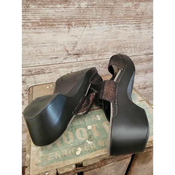 Dansko Sophie Sandal Black Metallic Python Heeled Sandals Size 41 US 10.5 - 11 - Picture 11 of 11